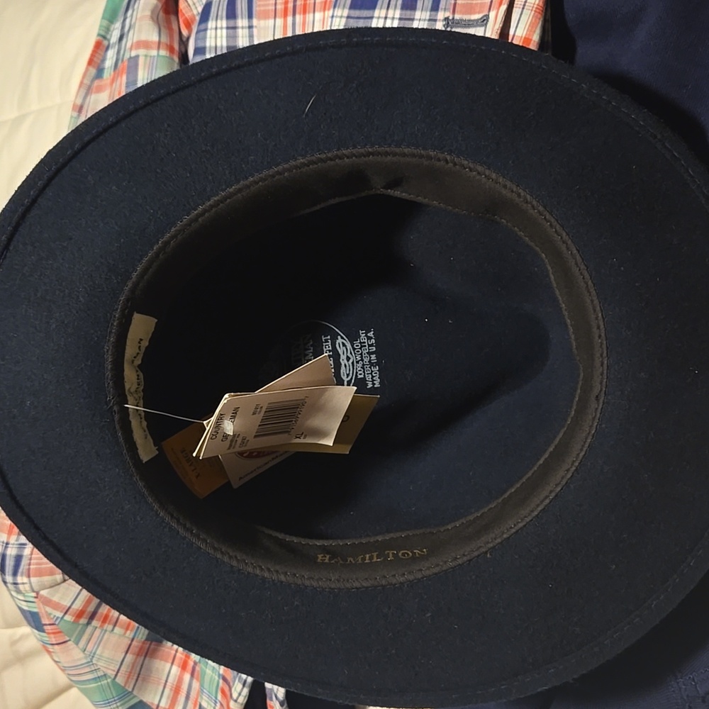 Dress hat - Picture 2 of 3